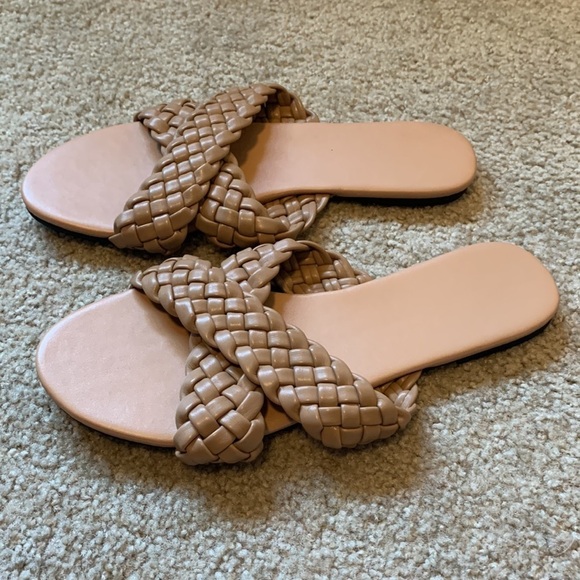 Mtzyoa Braided Criss Cross Flat Sandals 8.5 Tan Slip-On NWOB Boho Summer Comfort - Picture 5 of 13